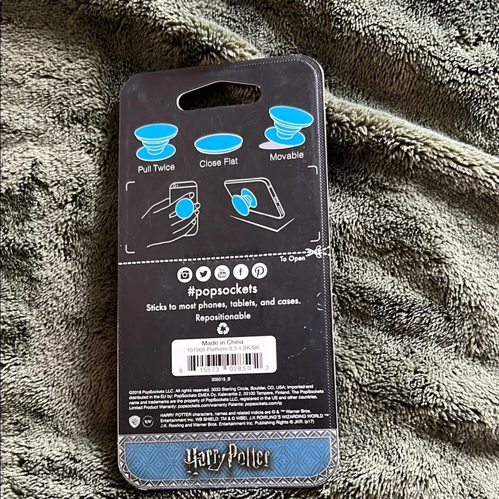 Harry Potter Platform 9 3/4 PopSocket Phone Grip & Stand - Red